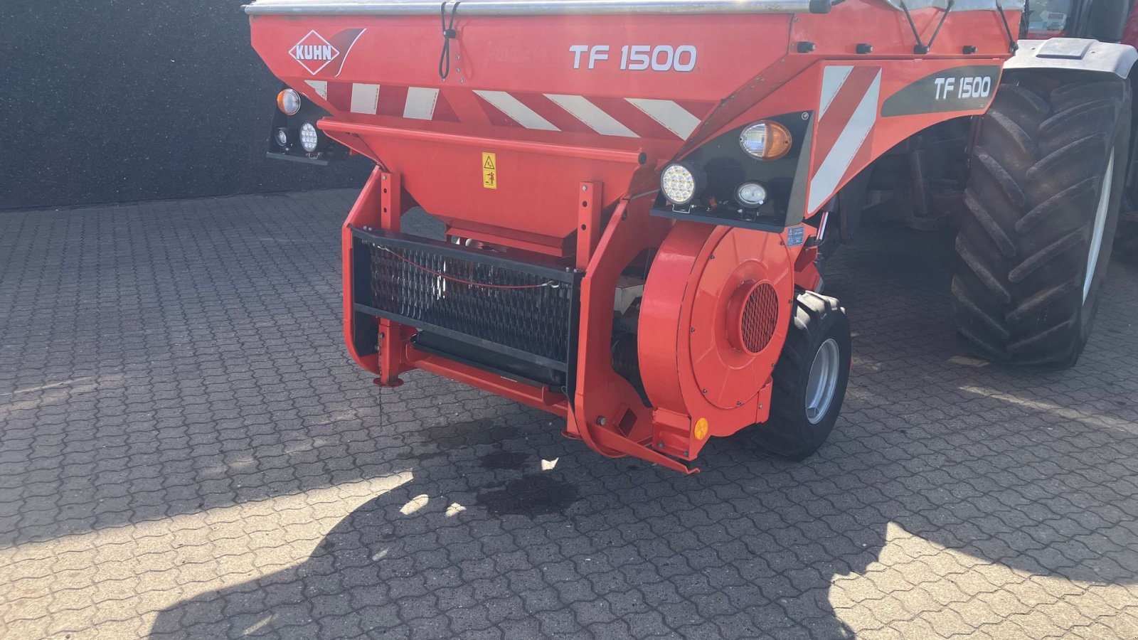 zapfwellenbetriebenes Gerät от тип Kuhn 4m HR4004/NC4000, Gebrauchtmaschine в Hurup Thy (Снимка 11)