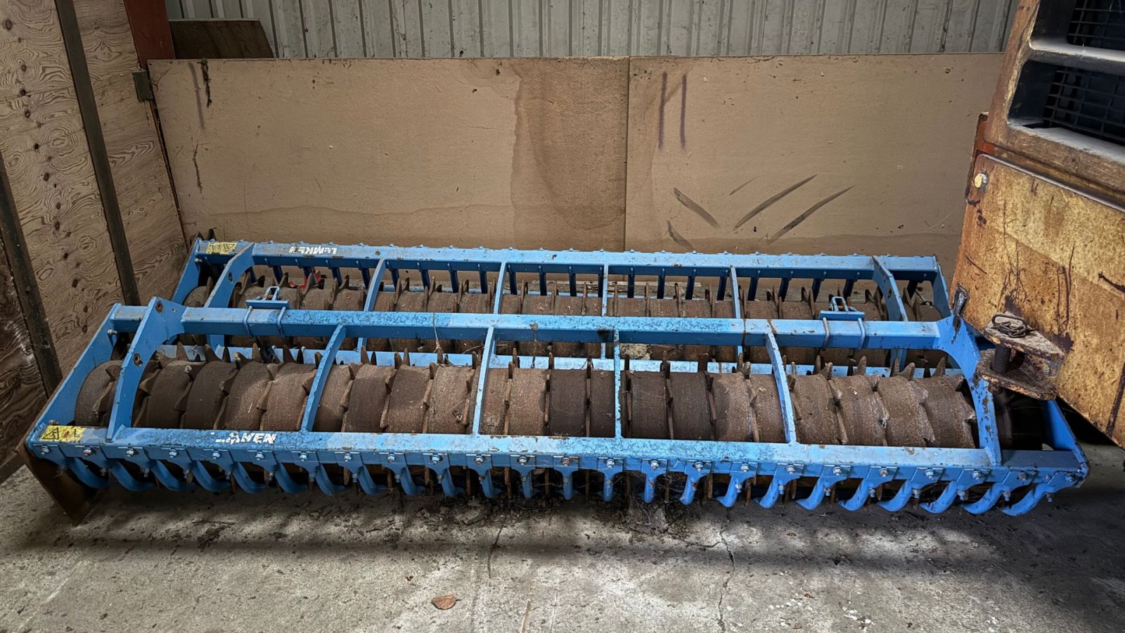 zapfwellenbetriebenes Gerät des Typs Lemken Zirkon 9/300, Gebrauchtmaschine in Gjerlev J. (Bild 1)