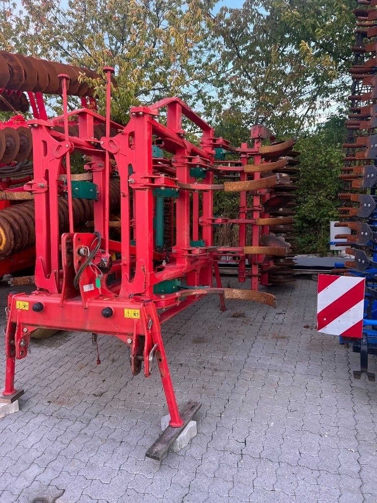 Zinkenrotor (Ackerbau) от тип Kverneland CLC PRO 4m, Gebrauchtmaschine в Mern (Снимка 1)