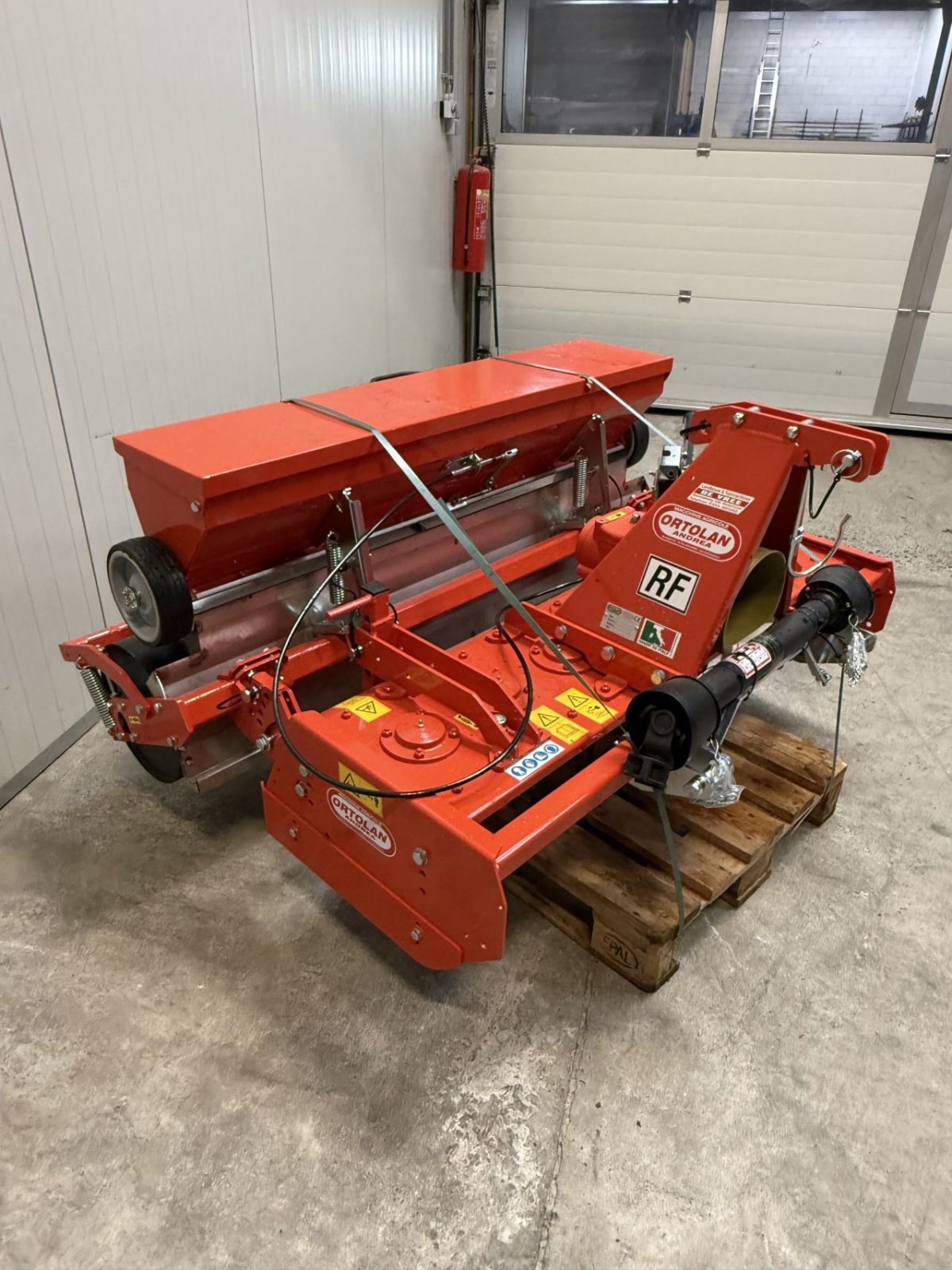 Zinkenrotor (Ackerbau) от тип Ortolan Rf150, Gebrauchtmaschine в Wadenoijen (Снимка 2)