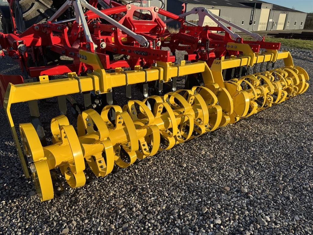 Zinkenrotor (Ackerbau) Türe ait Pöttinger Synkro 4030 K Nova, Gebrauchtmaschine içinde Hadsten (resim 13)