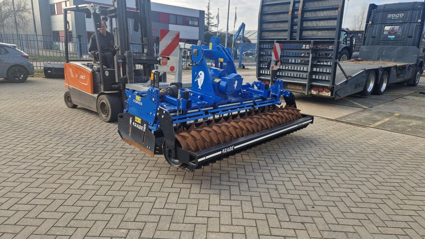 Zinkenrotor (Ackerbau) tipa Rabe Corvus PKE3011, Gebrauchtmaschine u Middelharnis (Slika 1)