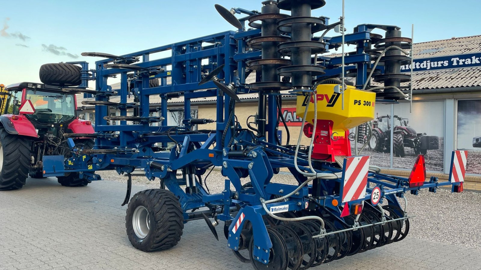 Zinkenrotor (Ackerbau) типа Rolmako U-436, Gebrauchtmaschine в Nimtofte (Фотография 3)