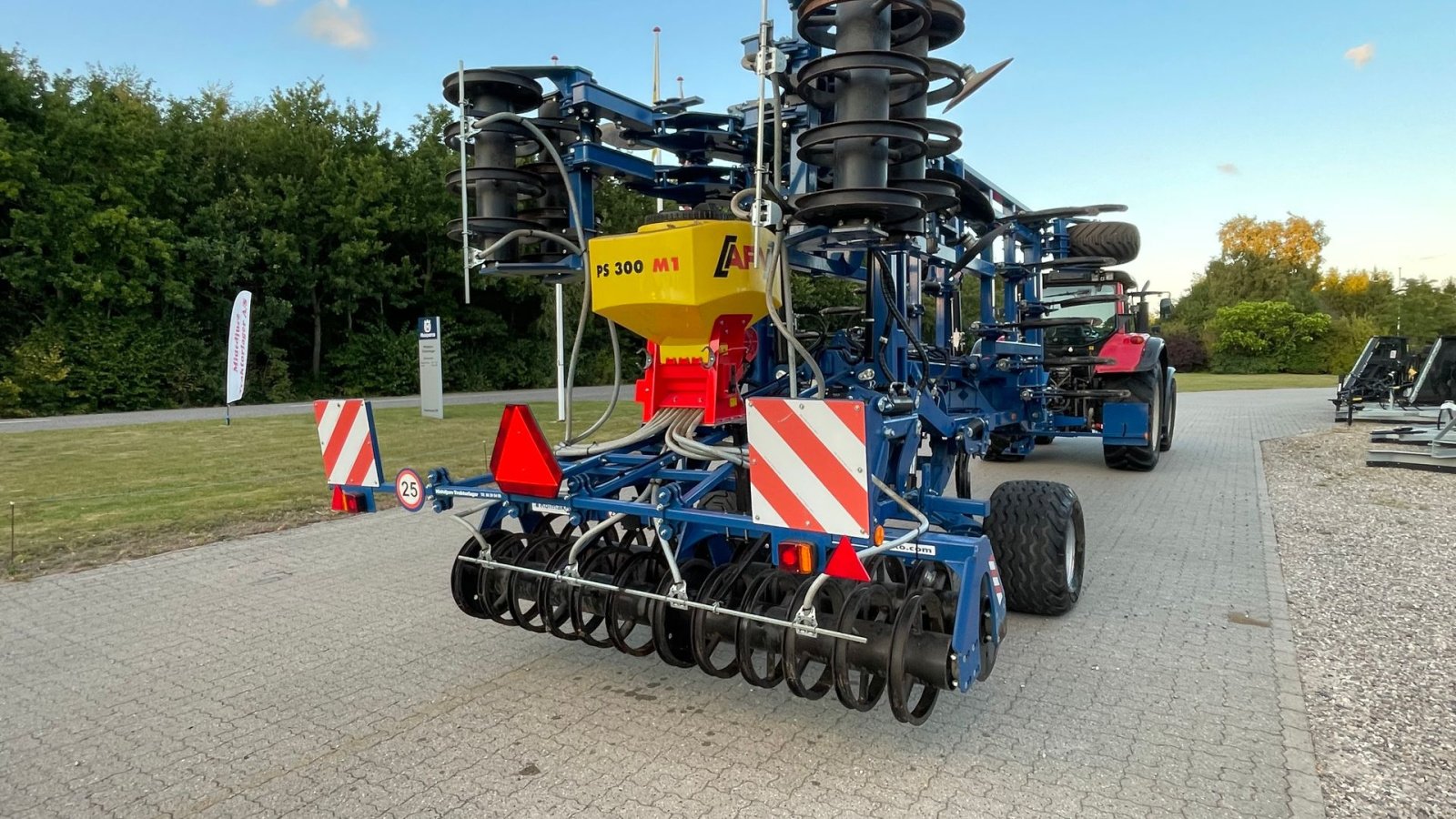 Zinkenrotor (Ackerbau) типа Rolmako U-436, Gebrauchtmaschine в Nimtofte (Фотография 7)