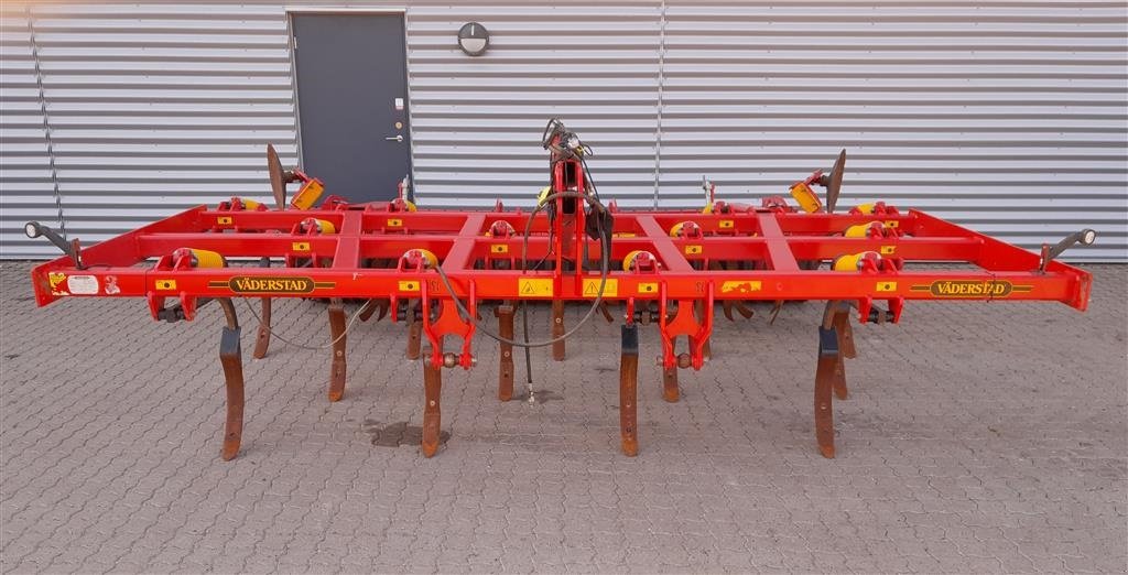 Zinkenrotor (Ackerbau) типа Väderstad CULTUS CS 400, Gebrauchtmaschine в Horsens (Фотография 2)