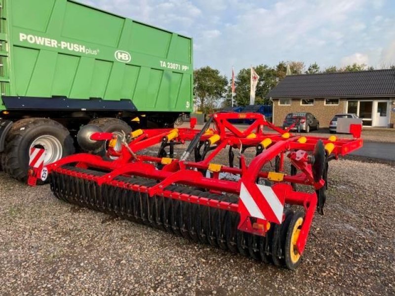 Zinkenrotor (Ackerbau) от тип Väderstad CULTUS CS 400, Gebrauchtmaschine в Trige (Снимка 2)