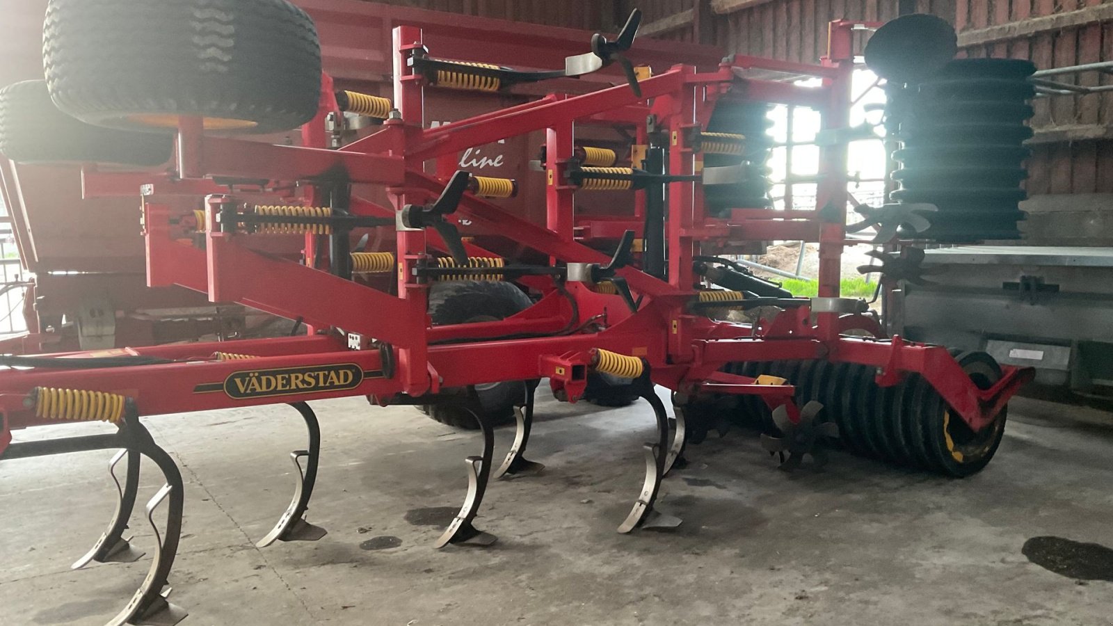 Zinkenrotor (Ackerbau) typu Väderstad CULTUS CS 420 Stubharve, Gebrauchtmaschine w Maribo (Zdjęcie 5)