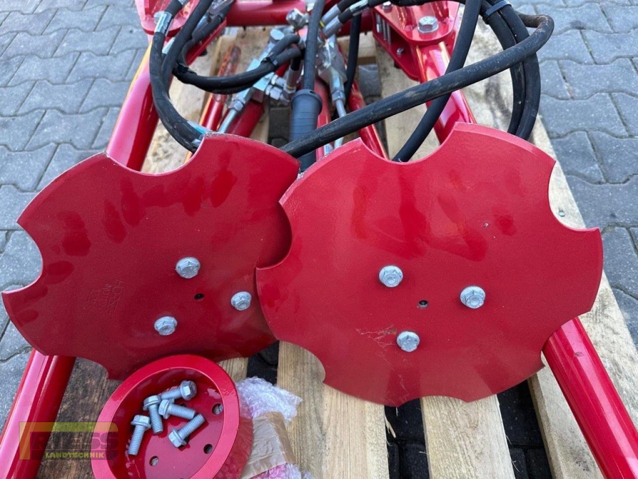 Zubehör Bestell-/Pflegemaschinen от тип Horsch Spuranzeiger Versa 3 KR, Neumaschine в Homberg/Ohm - Maulbach (Снимка 2)