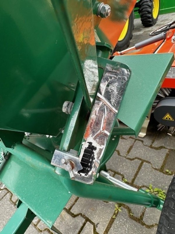 Zubehör Bestell-/Pflegemaschinen des Typs Kellfri ATV 33-JM, Neumaschine in Mrągowo (Bild 3)