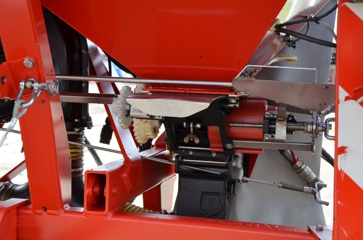 Zubehör Bestell-/Pflegemaschinen типа Kverneland Fronttank DF-2, Gebrauchtmaschine в Suhlendorf (Фотография 4)