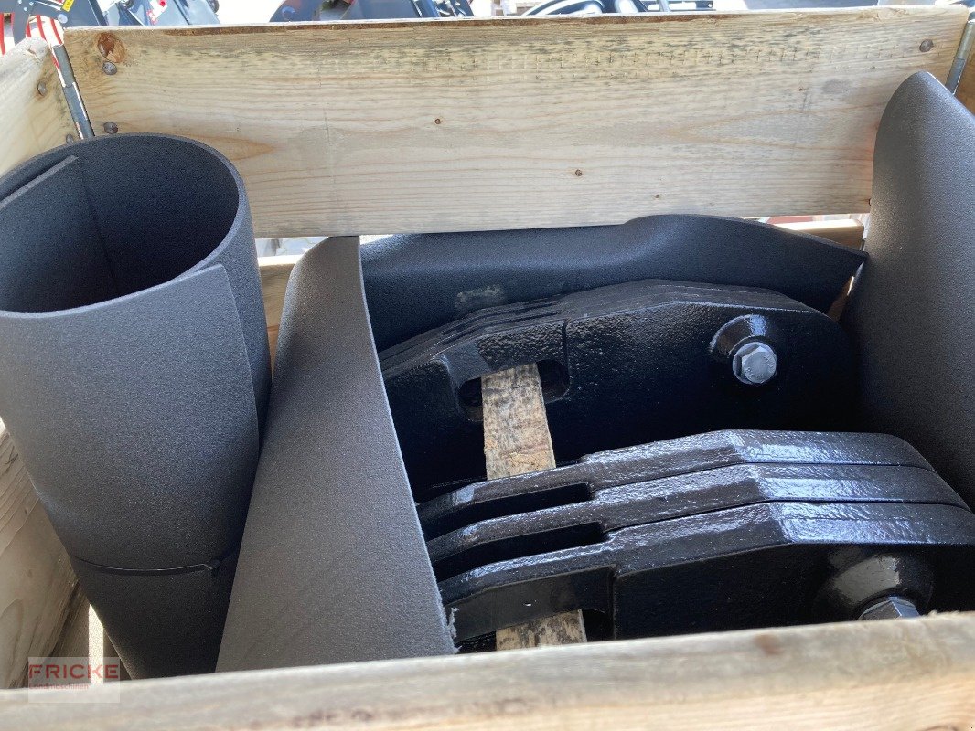 Zubehör Bestell-/Pflegemaschinen от тип Väderstad 6x Gewichte mit Halter und Schrauben, Neumaschine в Bockel - Gyhum (Снимка 2)