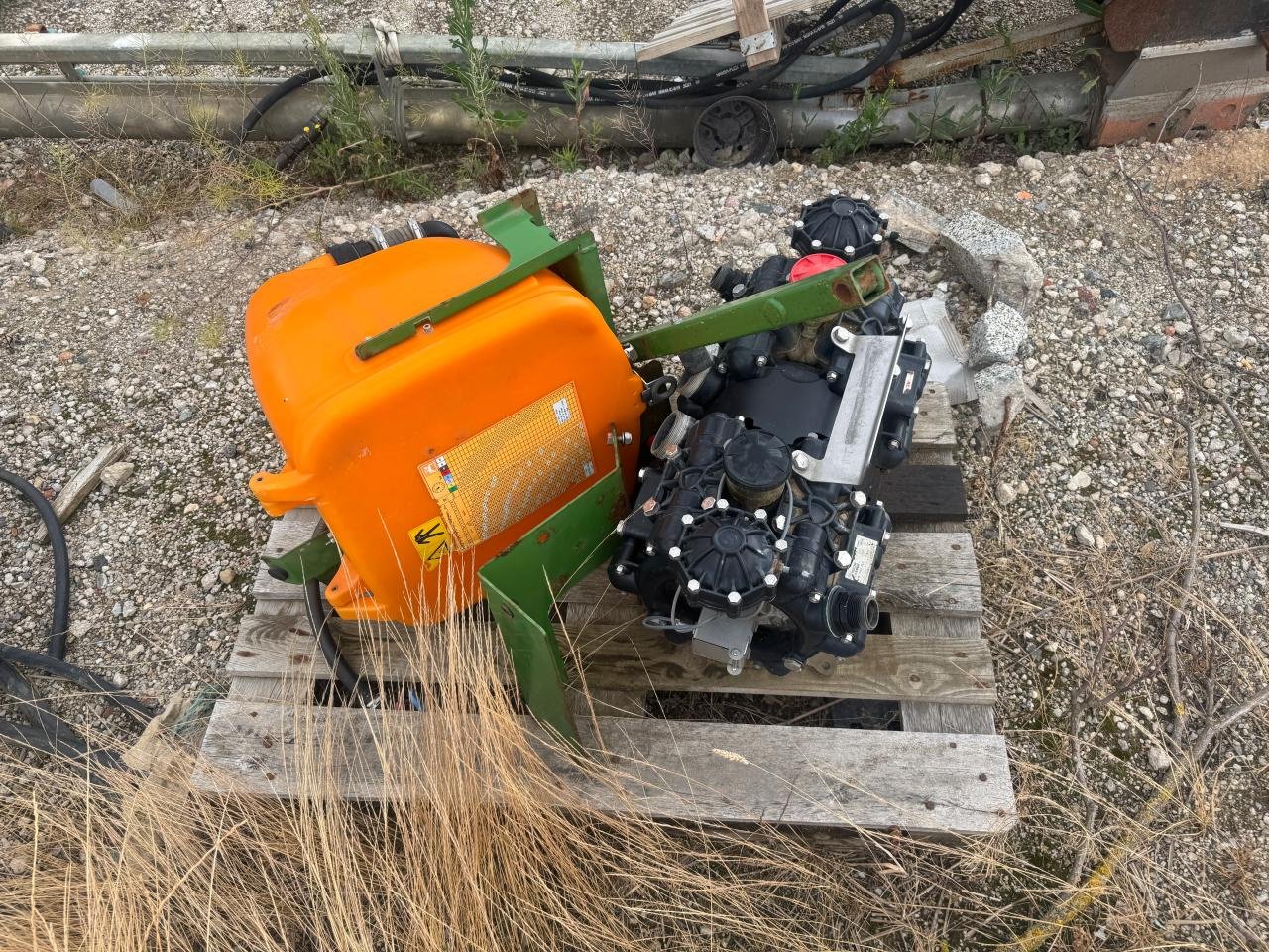 Zubehör типа Amazone Tank, Gestänge und Anbauteile Pantera 4001, Gebrauchtmaschine в Könnern (Фотография 6)