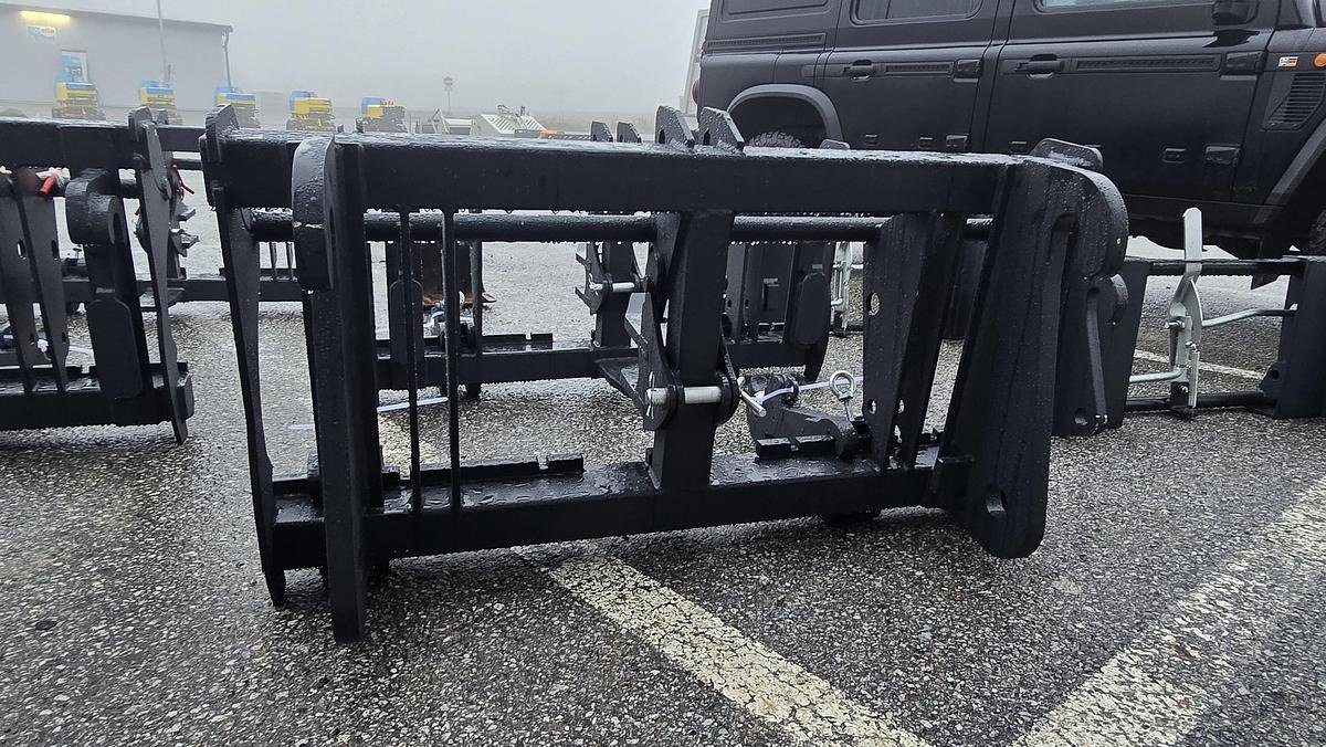 Zubehör του τύπου Big Dutchman Adapter Claas Scorpio auf Dreipunkt, Neumaschine σε Göpfritz an der Wild (Φωτογραφία 3)