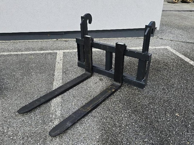 Zubehör des Typs Big Dutchman Palettengabeln JCB Q-Fit, Neumaschine in Göpfritz an der Wild (Bild 1)