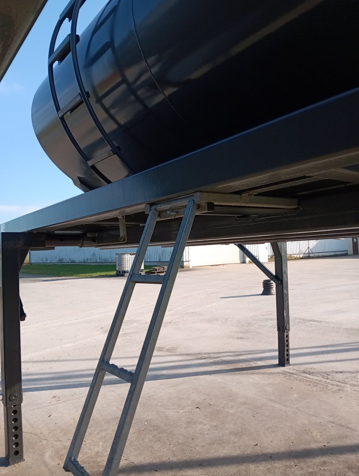 Zubringerfaß Türe ait BDF Güllezubringer, Wasserfaß 16000 l, Neumaschine içinde Tamm (resim 8)