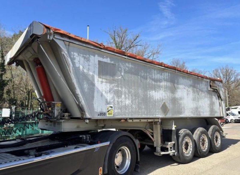 Zubringerfaß des Typs Benalu 3 essieux, Gebrauchtmaschine in Bourron Marlotte (Bild 3)