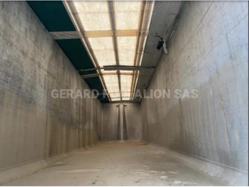 Zubringerfaß du type Benalu CEREALIERE, Gebrauchtmaschine en Bourron Marlotte (Photo 5)