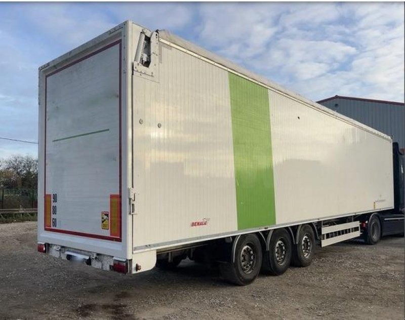 Zubringerfaß Türe ait Benalu JUMBOLINER fond mouvant, Gebrauchtmaschine içinde Bourron Marlotte (resim 3)