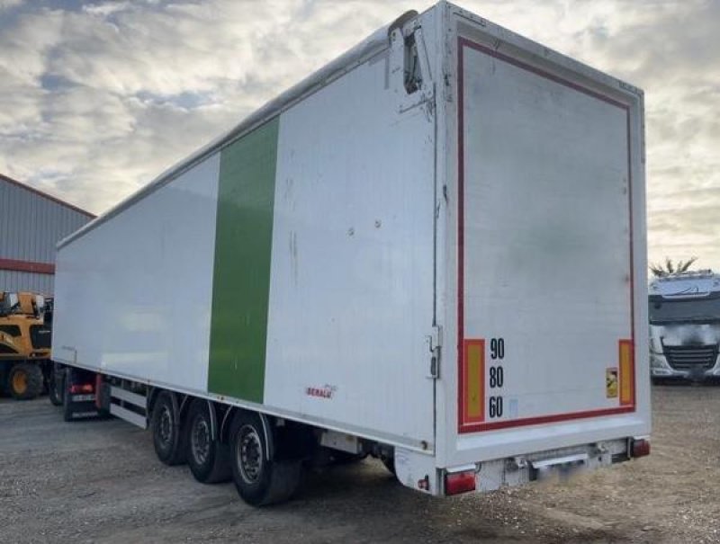 Zubringerfaß vrste Benalu JUMBOLINER fond mouvant, Gebrauchtmaschine v Bourron Marlotte (Slika 4)