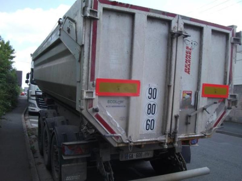 Zubringerfaß tip Benalu SANS BÂCHE essieu relevable, Gebrauchtmaschine in Bourron Marlotte (Poză 3)