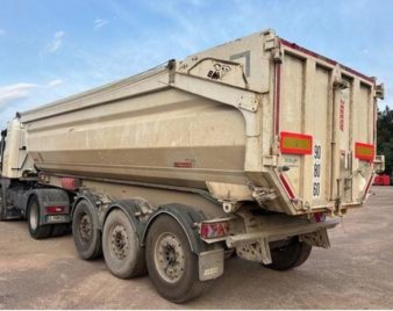 Zubringerfaß tip Benalu SANS BÂCHE essieu relevable, Gebrauchtmaschine in Bourron Marlotte (Poză 7)