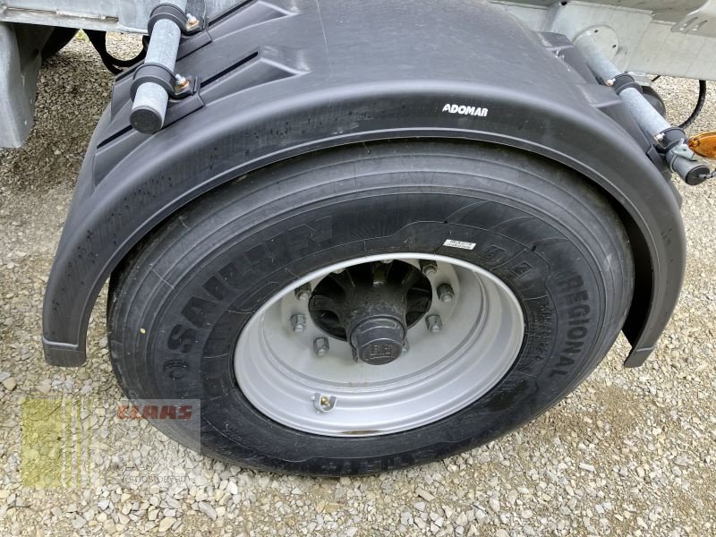 Zubringerfaß des Typs Fliegl FW 16000 ROAD X LINE, Neumaschine in Breitenbrunn (Bild 15)