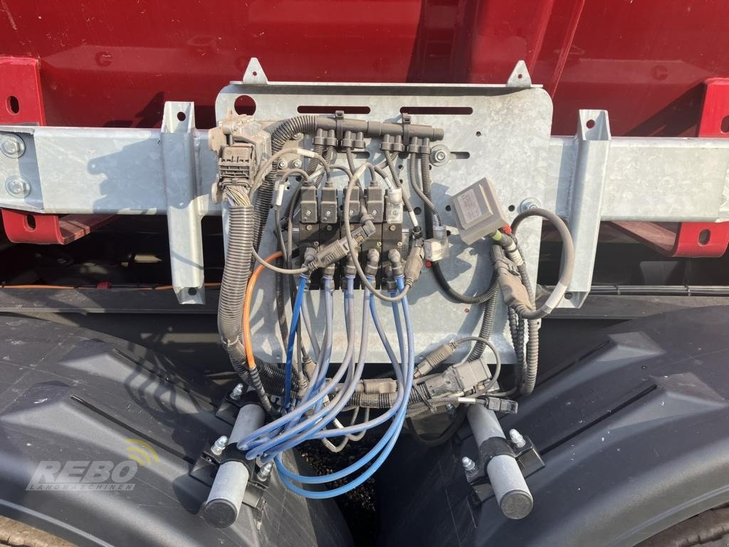 Zubringerfaß des Typs Fliegl STF 27500 TRUCK-LINE, Neumaschine in Neuenkirchen-Vörden (Bild 11)