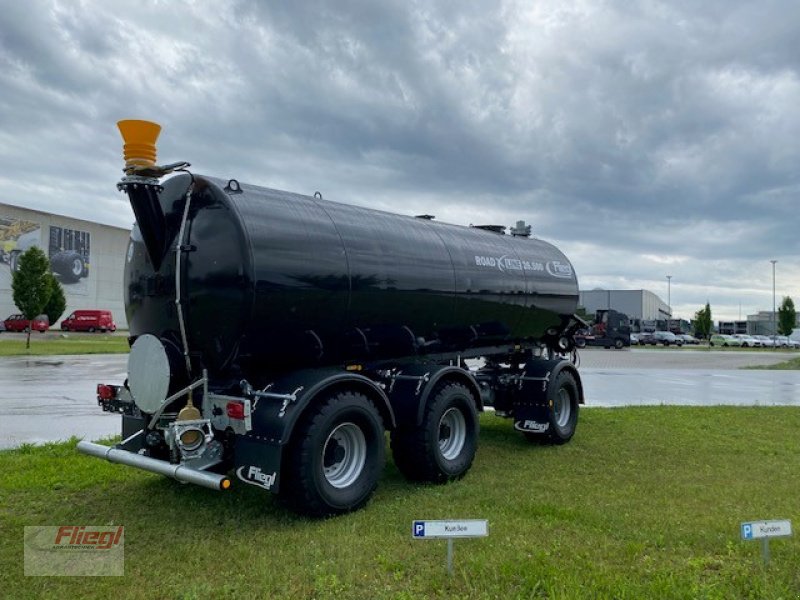 Zubringerfaß typu Fliegl TFW 26500l Road X Line, Neumaschine v Mühldorf (Obrázek 9)