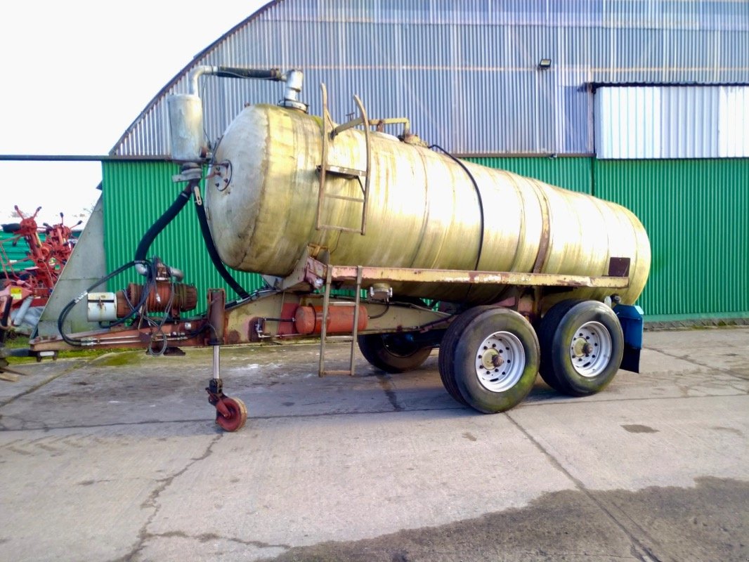 Zubringerfaß typu Fortschritt HTS 100, Gebrauchtmaschine v Liebenwalde (Obrázek 1)