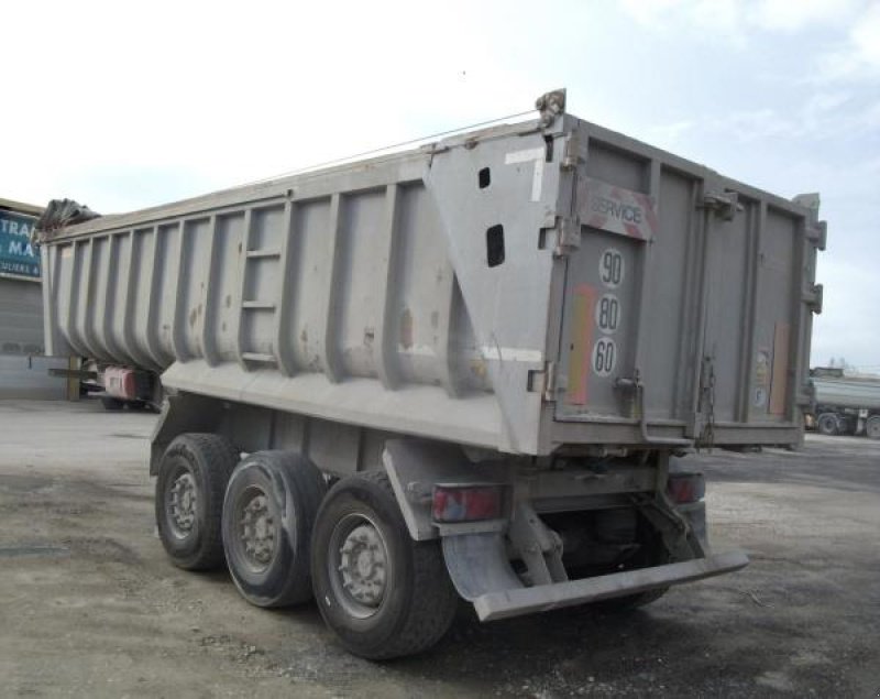 Zubringerfaß tip Fruehauf BÂCHE manuelle, Gebrauchtmaschine in Bourron Marlotte (Poză 4)