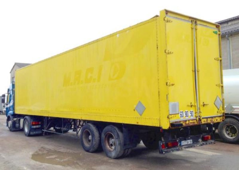 Zubringerfaß of the type Fruehauf Non spécifié, Gebrauchtmaschine in Bourron Marlotte (Picture 2)