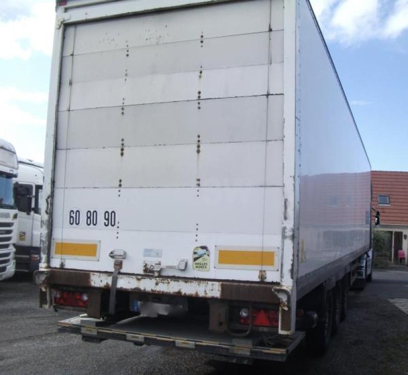 Zubringerfaß du type Kaiser ROBUSTE, Gebrauchtmaschine en Bourron Marlotte (Photo 5)