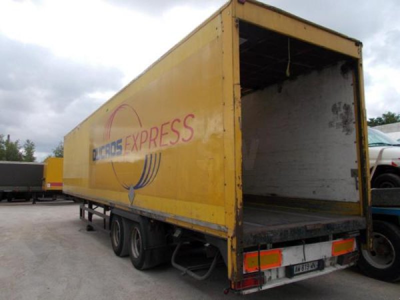 Zubringerfaß tipa Kögel Non spécifié, Gebrauchtmaschine u Bourron Marlotte (Slika 2)