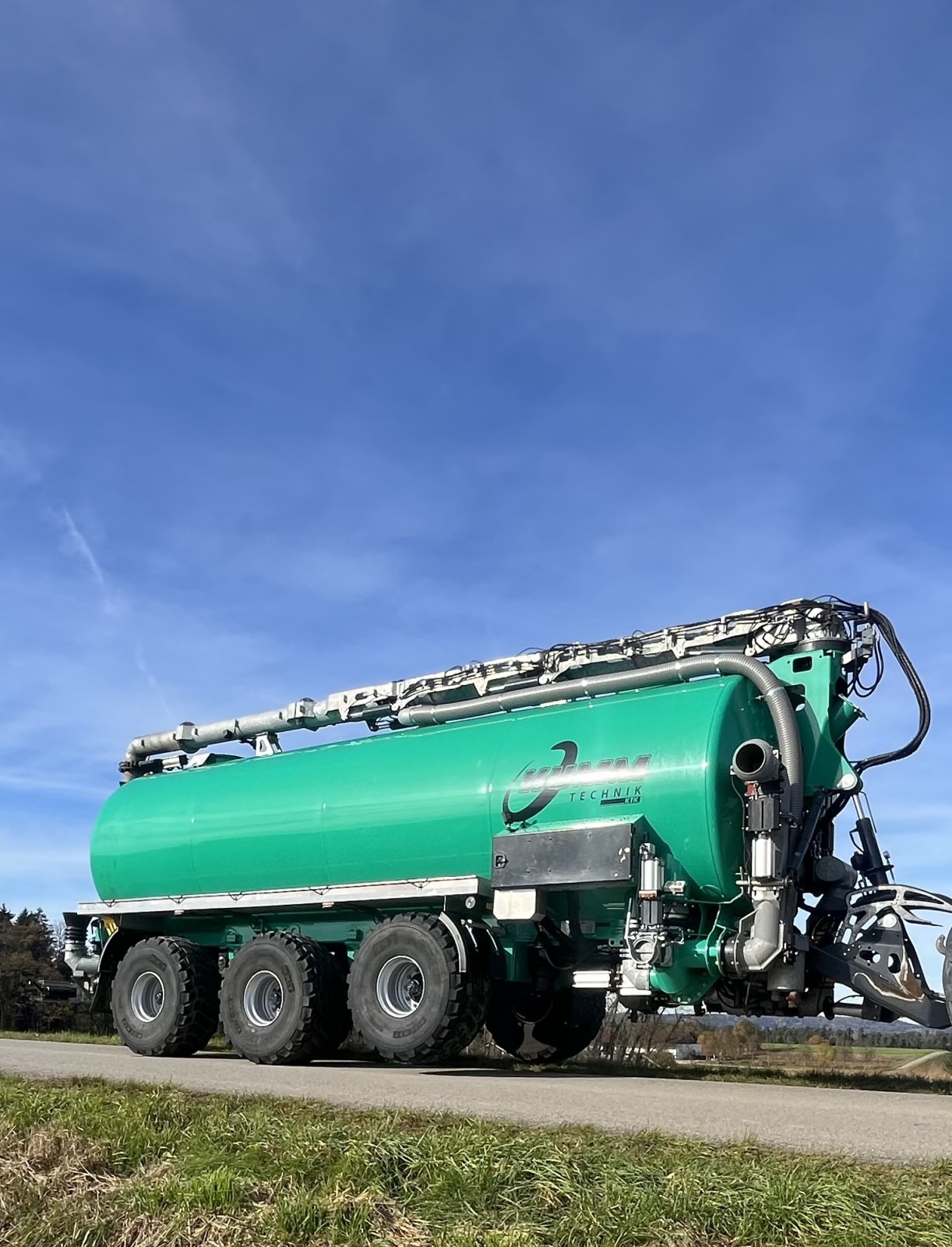 Zubringerfaß des Typs KUMM Technik KTK 30 Tridem 2024 Zubringer Transportfass Güllefass (Wienhoff Kotte Samson Briri Stapel Annaburger), Gebrauchtmaschine in Pegau (Bild 2)