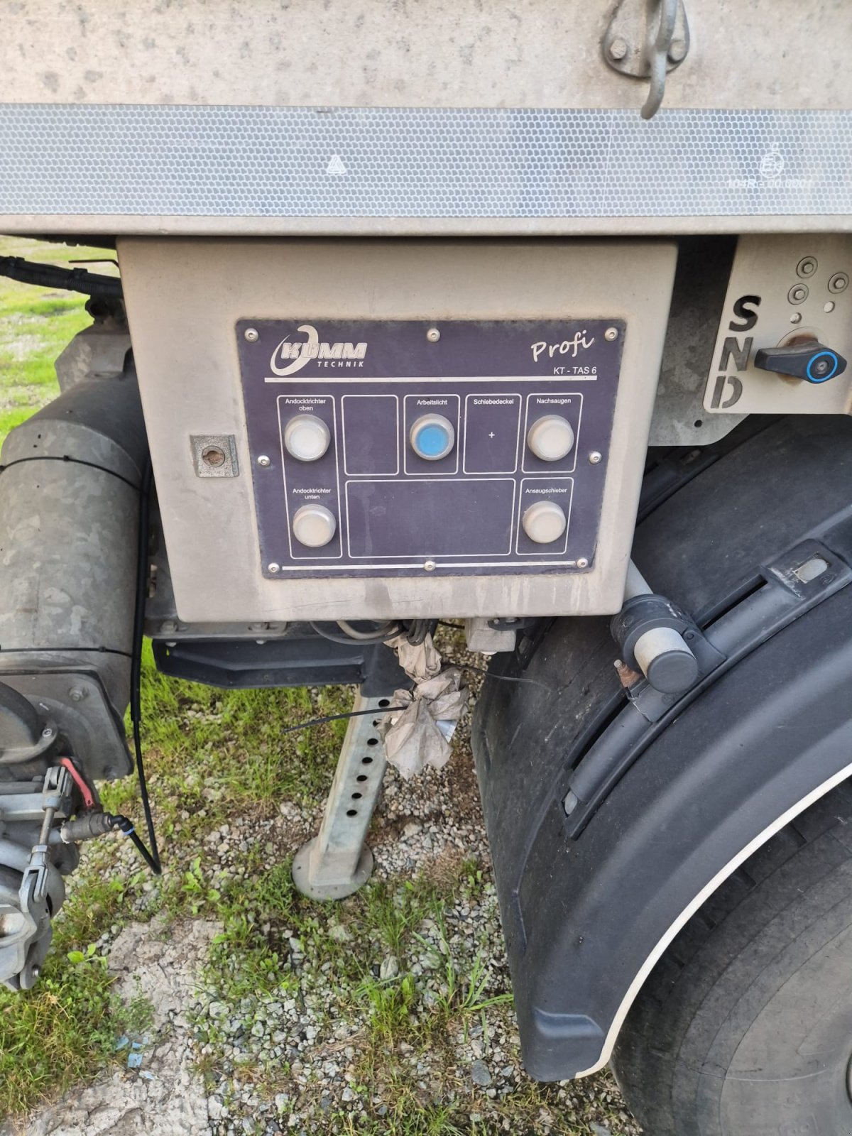 Zubringerfaß za tip Kumm KTD 80, Gebrauchtmaschine u Raguhn-Jeßnitz (Slika 4)