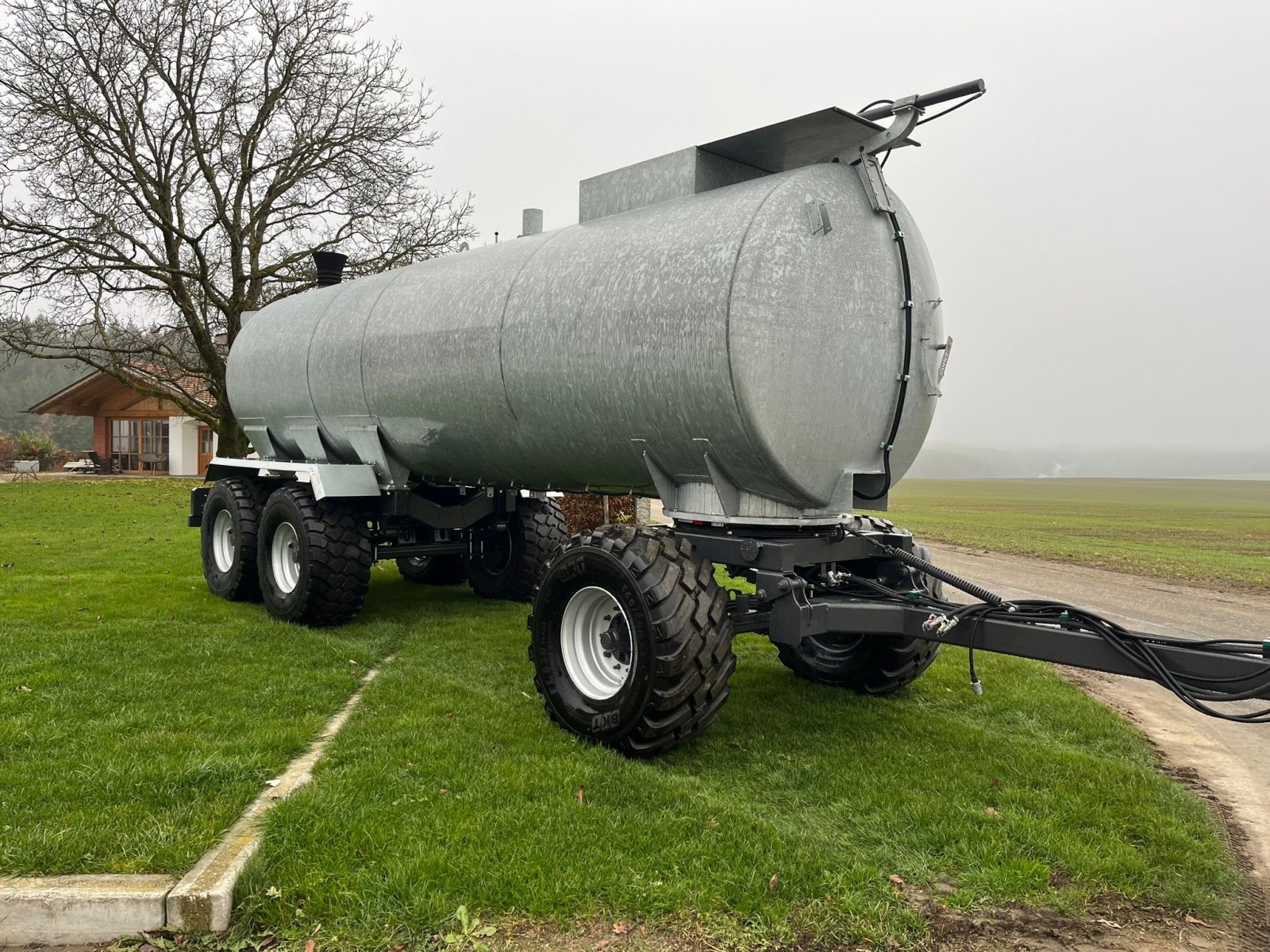 Zubringerfaß typu Rüdel GTW 21, Neumaschine v Falkenberg (Obrázek 1)