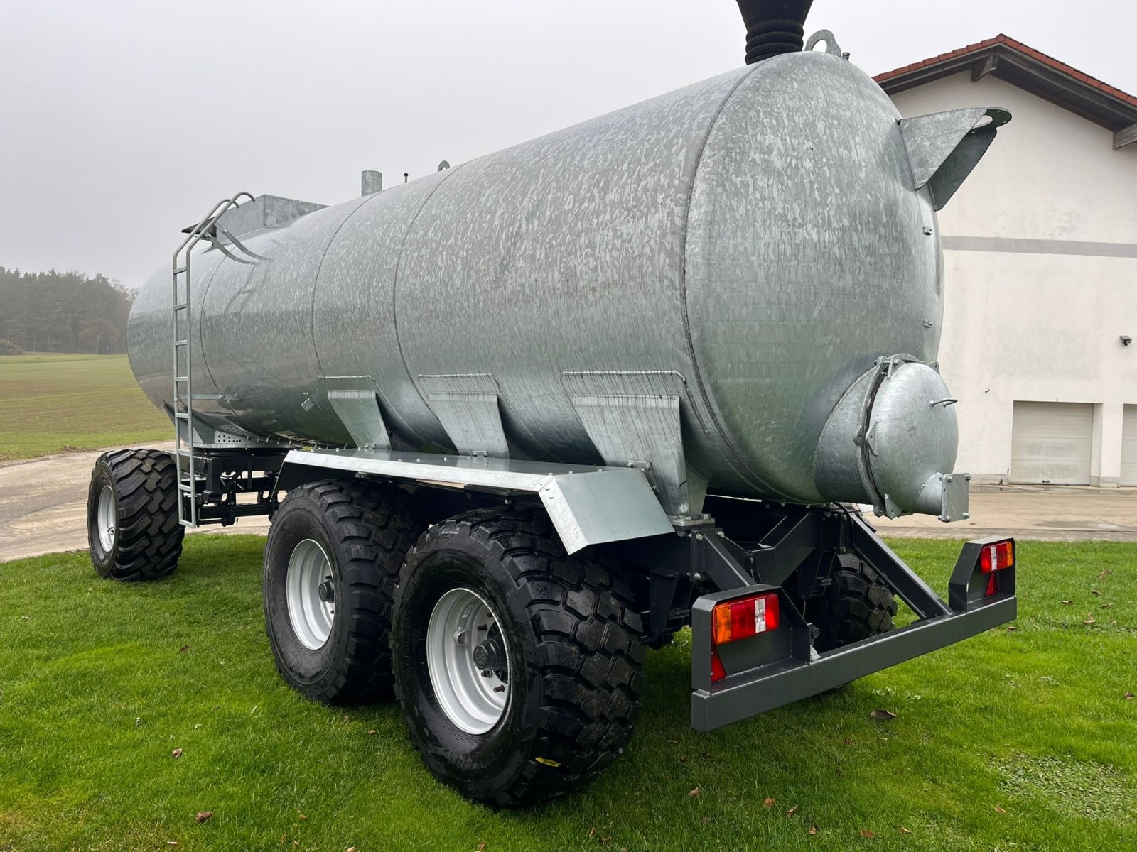 Zubringerfaß typu Rüdel GTW 21, Neumaschine v Falkenberg (Obrázek 2)