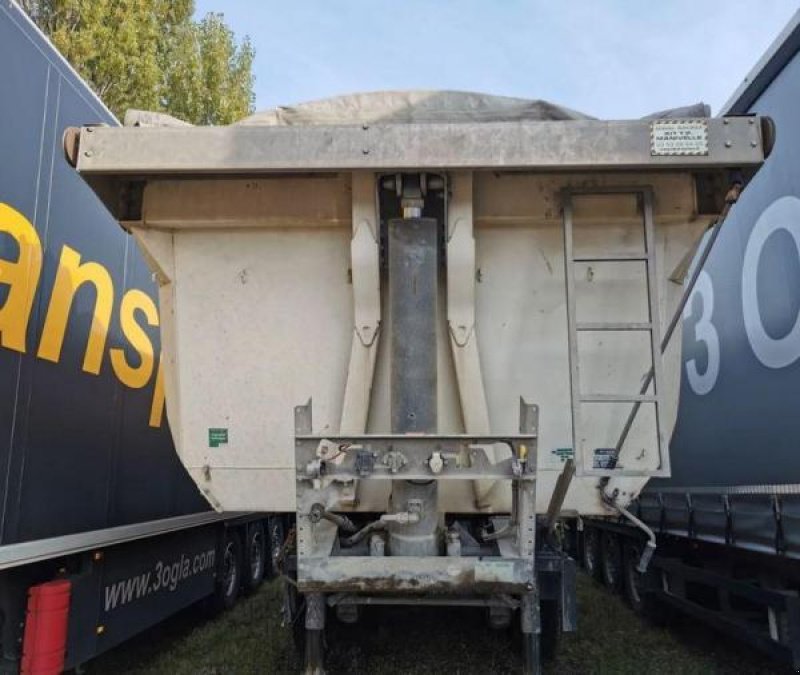 Zubringerfaß des Typs Schmitz SANS BÂCHE, Gebrauchtmaschine in Bourron Marlotte (Bild 7)