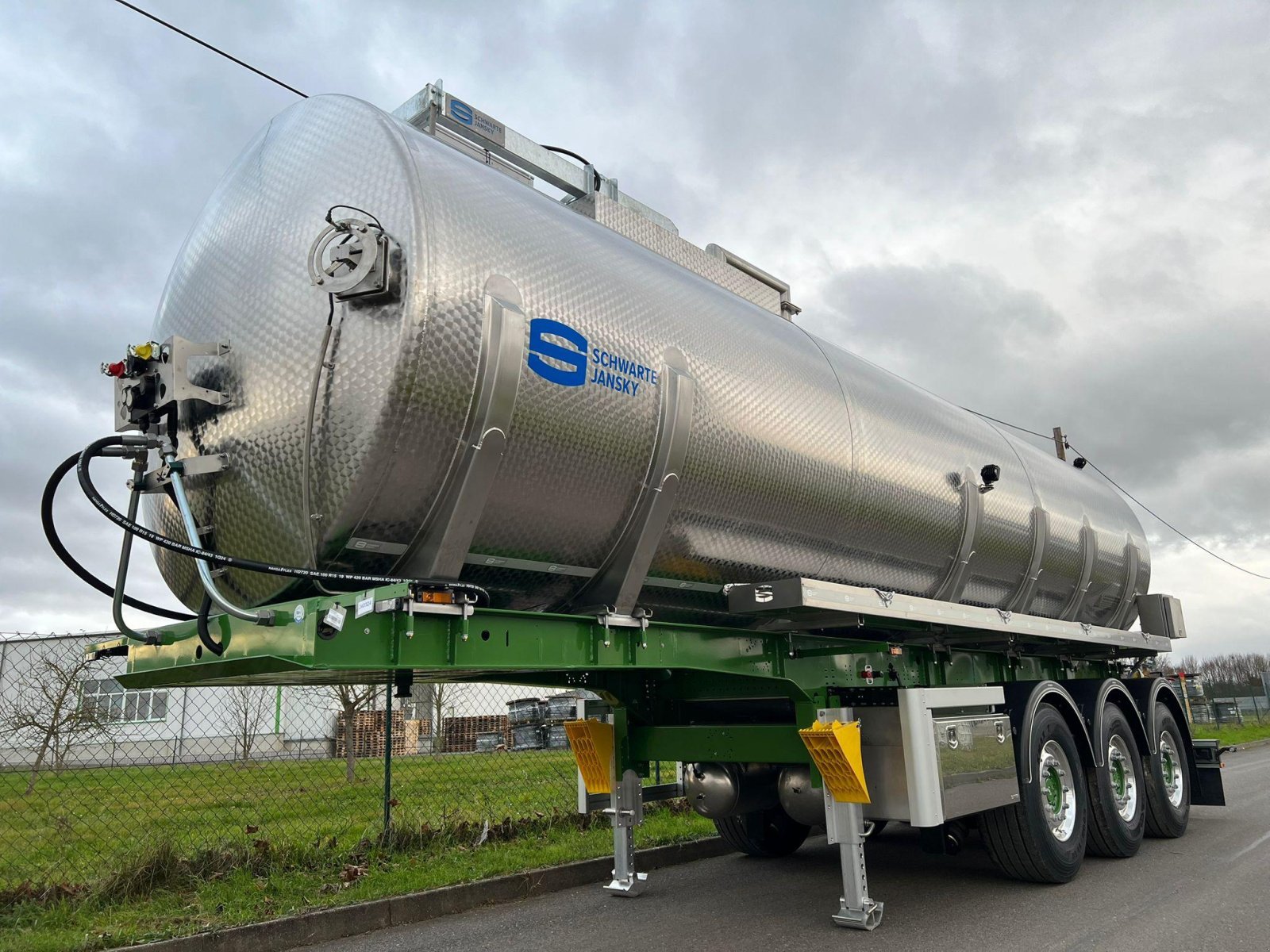 Zubringerfaß typu Schwarte Jansky Schwarte Jansky Güllezubringer 30m³ Agrarliner, Neumaschine v Emsdetten (Obrázek 2)