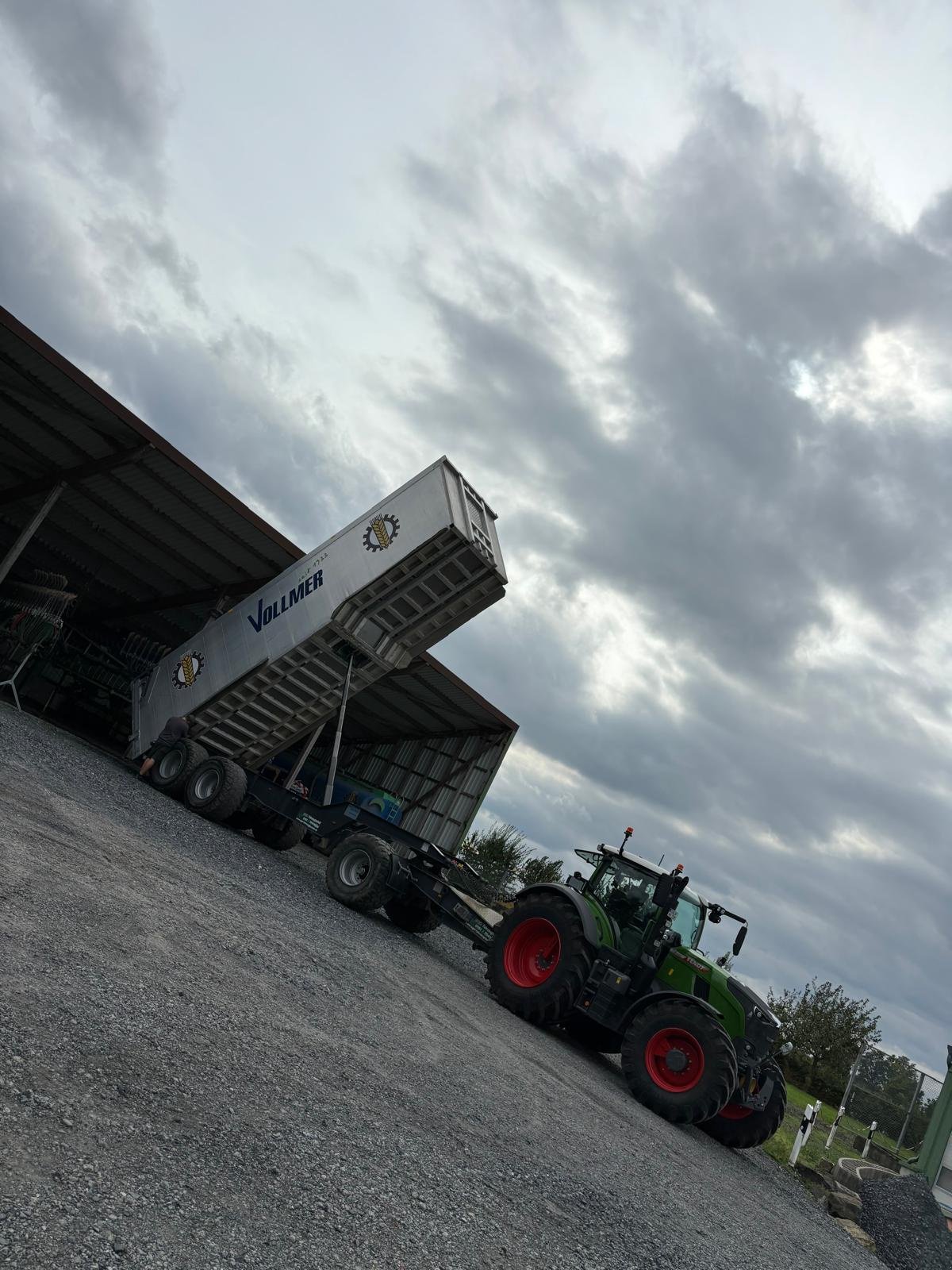 Zubringerfaß of the type SGD Fahrzeugtechnik Wechselfahrgestell, Gebrauchtmaschine in Sundern (Picture 2)