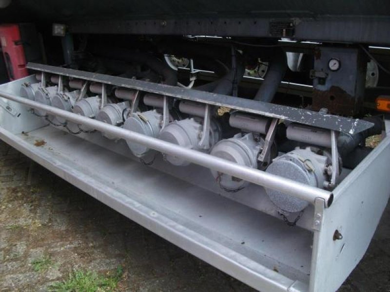 Zubringerfaß des Typs Sonstige Fuel tank alu 39.8 m3 / 9 comp, Gebrauchtmaschine in Bourron Marlotte (Bild 8)