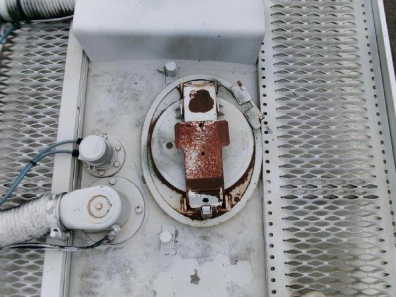 Zubringerfaß от тип Sonstige Trailor Fuel tank alu 39.9 m3 / 9 comp, Gebrauchtmaschine в Bourron Marlotte (Снимка 10)