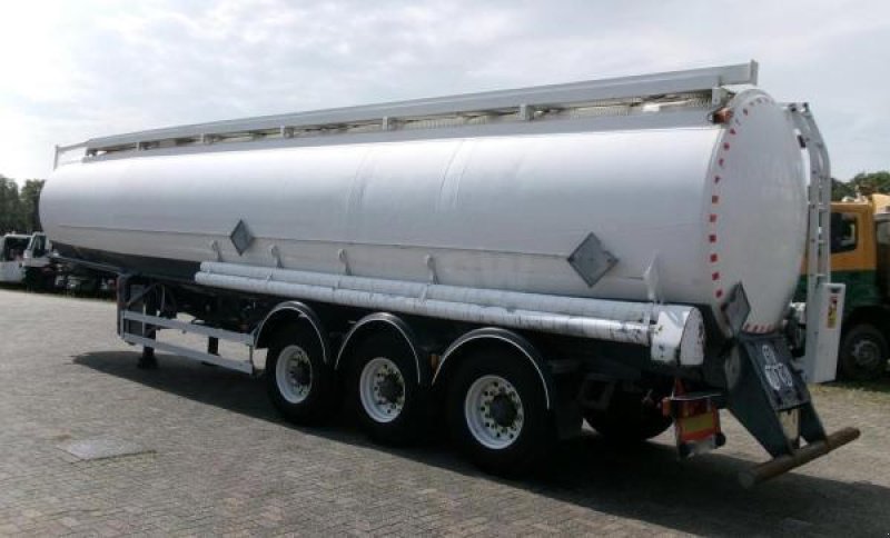 Zubringerfaß от тип Sonstige Trailor Fuel tank alu 39.9 m3 / 9 comp, Gebrauchtmaschine в Bourron Marlotte (Снимка 1)