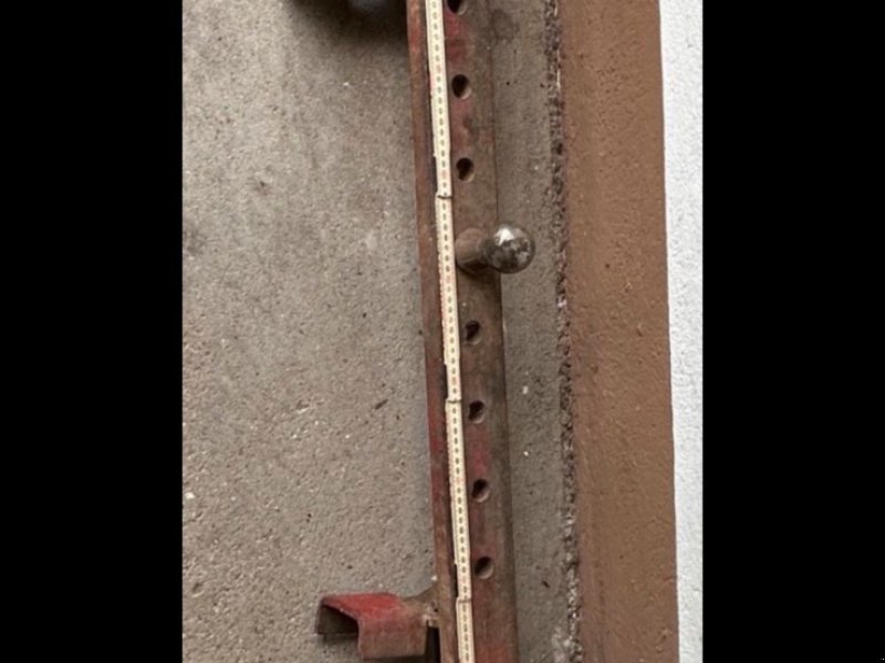 Zugvorrichtung des Typs IHC 824, gebraucht in Oberthulba (Bild 1)