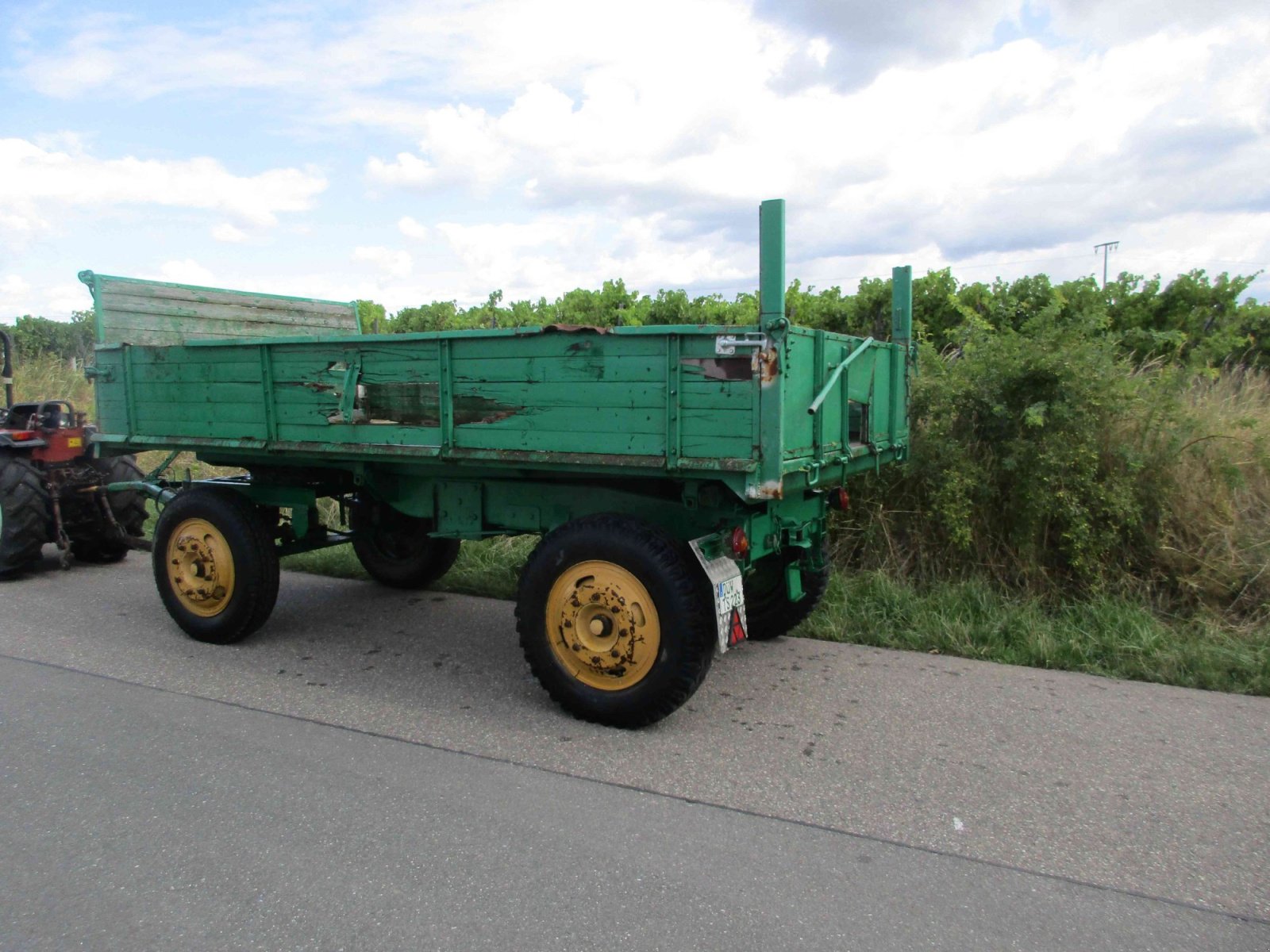 Zweiachskipper des Typs Fischer Kipper, Gebrauchtmaschine in Niederkirchen (Bild 3)