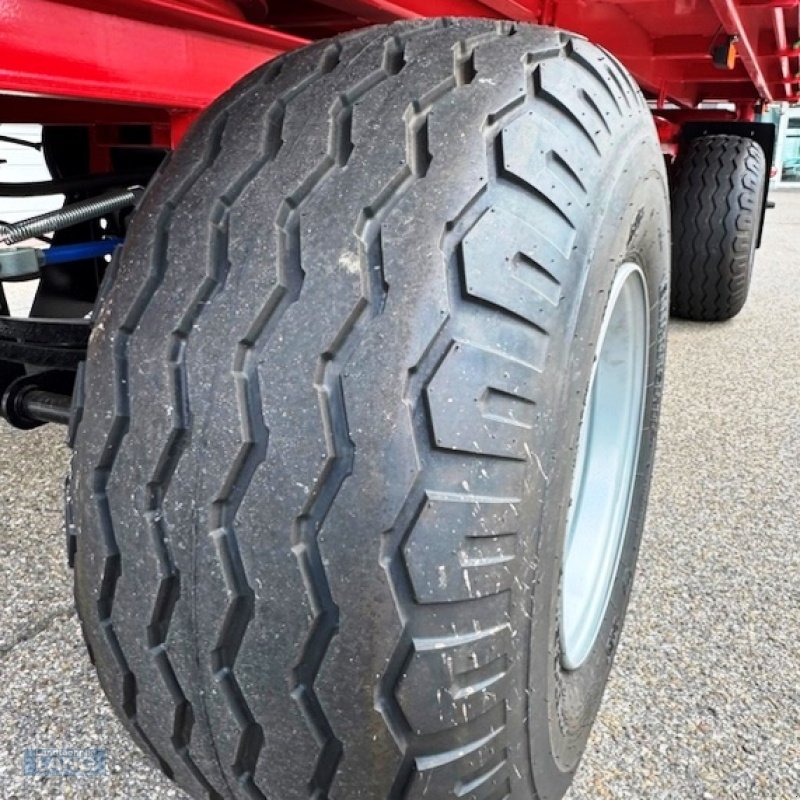 Zweiachskipper des Typs PRONAR T 672 ECO, Neumaschine in Rottenburg (Bild 11)