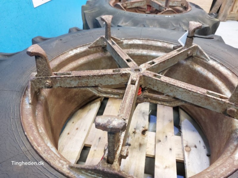 Zwillingsrad typu Alliance 30"   16.9/14-30, Gebrauchtmaschine v Hemmet (Obrázek 9)