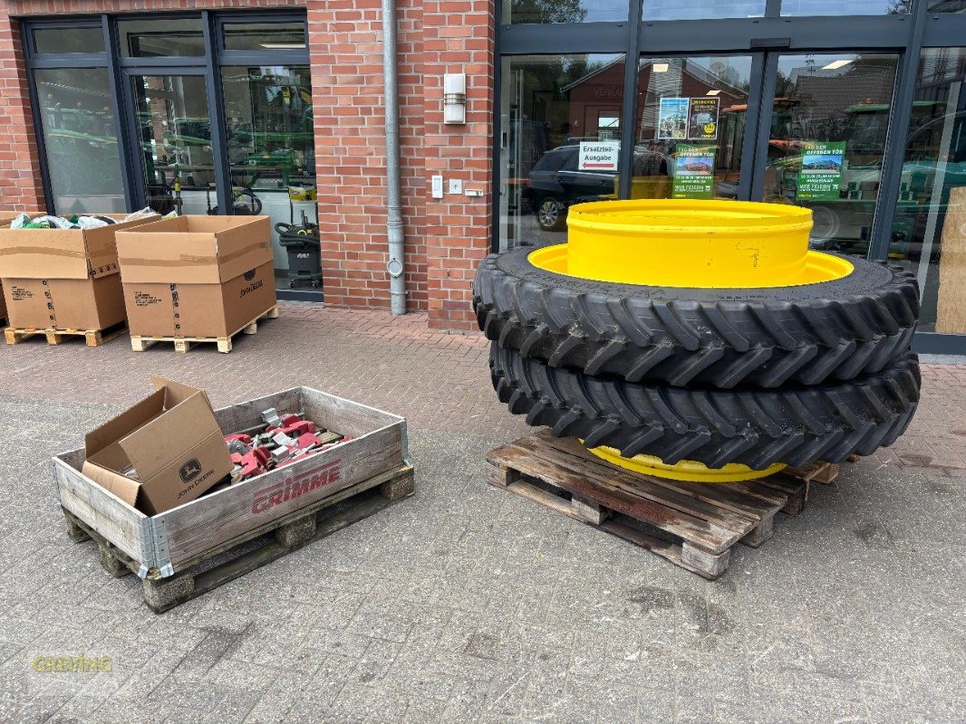 Zwillingsrad des Typs Alliance Zwillingsbereifung 320/90 R54, Gebrauchtmaschine in Ahaus (Bild 1)