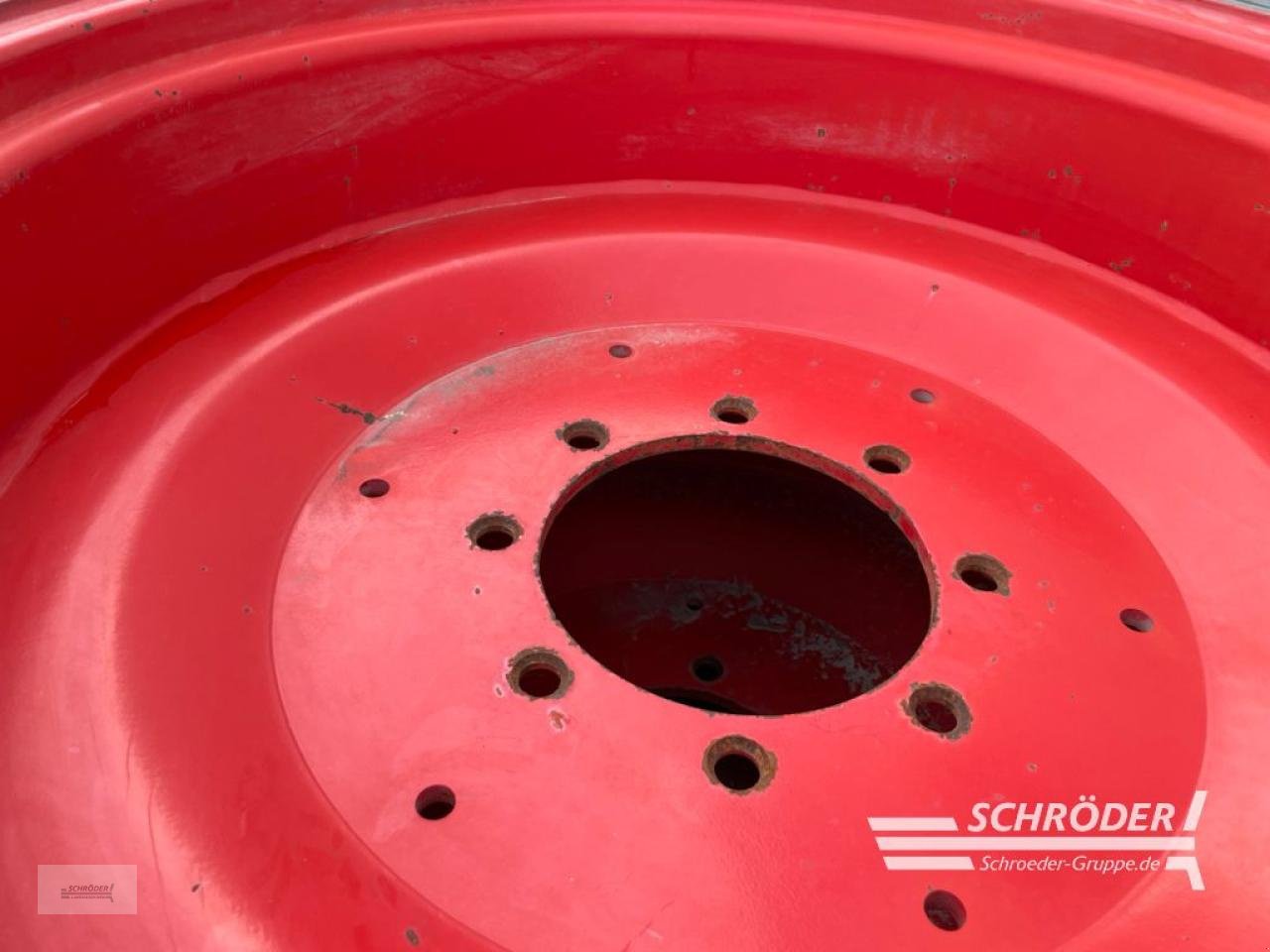 Zwillingsrad des Typs BKT 300/95R46+320/85R32, Gebrauchtmaschine in Lastrup (Bild 10)