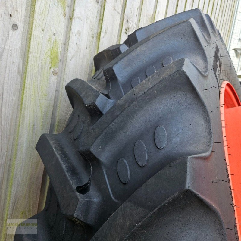 Zwillingsrad des Typs BKT Zwillinge 480/80R50 und 460/85R34, Gebrauchtmaschine in Mühlengeez (Bild 3)